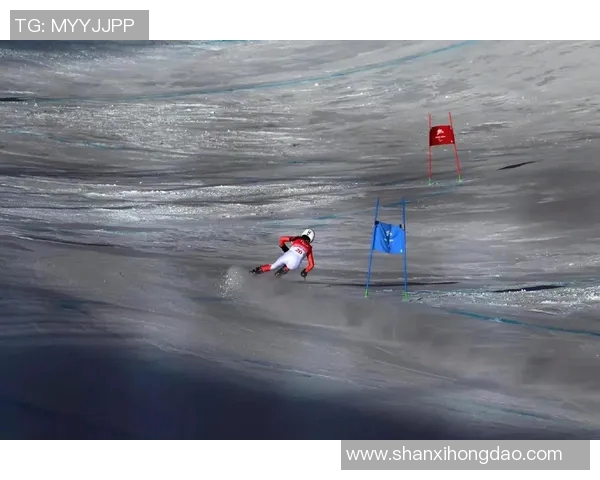 加沙足球球星逆境中奋勇拼搏展现体育精神与坚韧力量